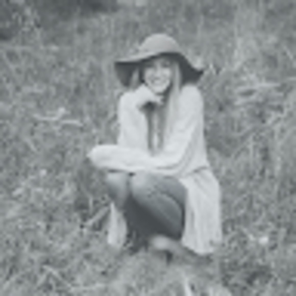 Meet your Posher, Bari - Picture 1 of 1